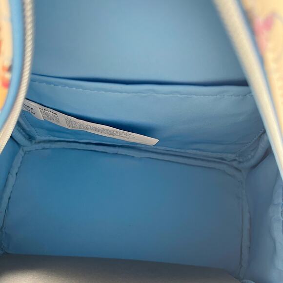 Loungefly Disney Winnie the Pooh Hugs Mini Backpack Tigger Eeyore Piglet - Picture 11 of 11